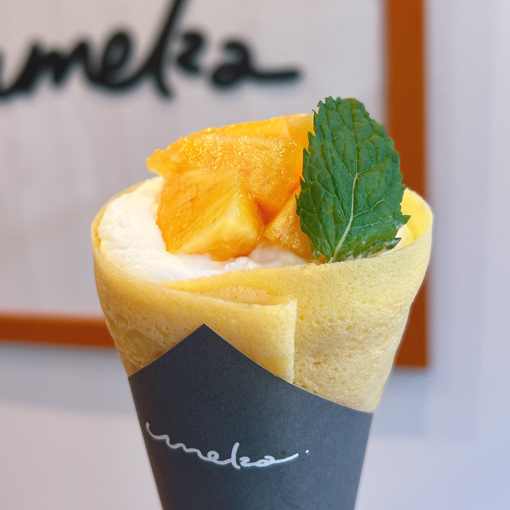 米粉100％グルテンフリークレープ 黄桃カスタム